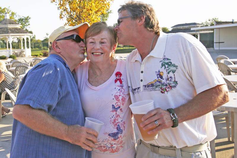 Society-Fashionably-Late-Bonnie-Visser