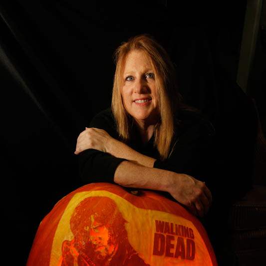 Jackie-Koepfer-and-her-Walking-Dead-pumpkin