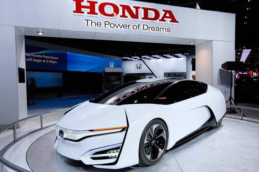 BIZ-AutoShow14p-Honda-FCEV-Concept