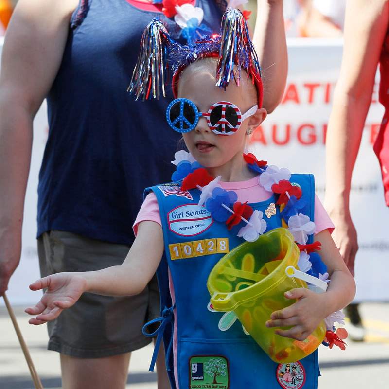 CTY-sylparade27p-Daisy-Troop-10428-member-Ellie-Tuck-6-of