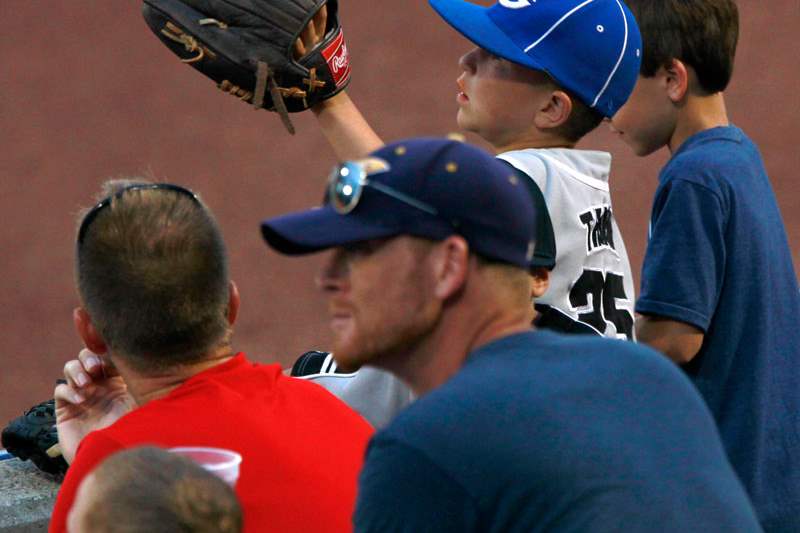 SPT-hens03pWaterville-Ohio-resident-Logan-Sutto-8-center-with-glove-waits-for-a-ball-during-the-game-against-Charlotte