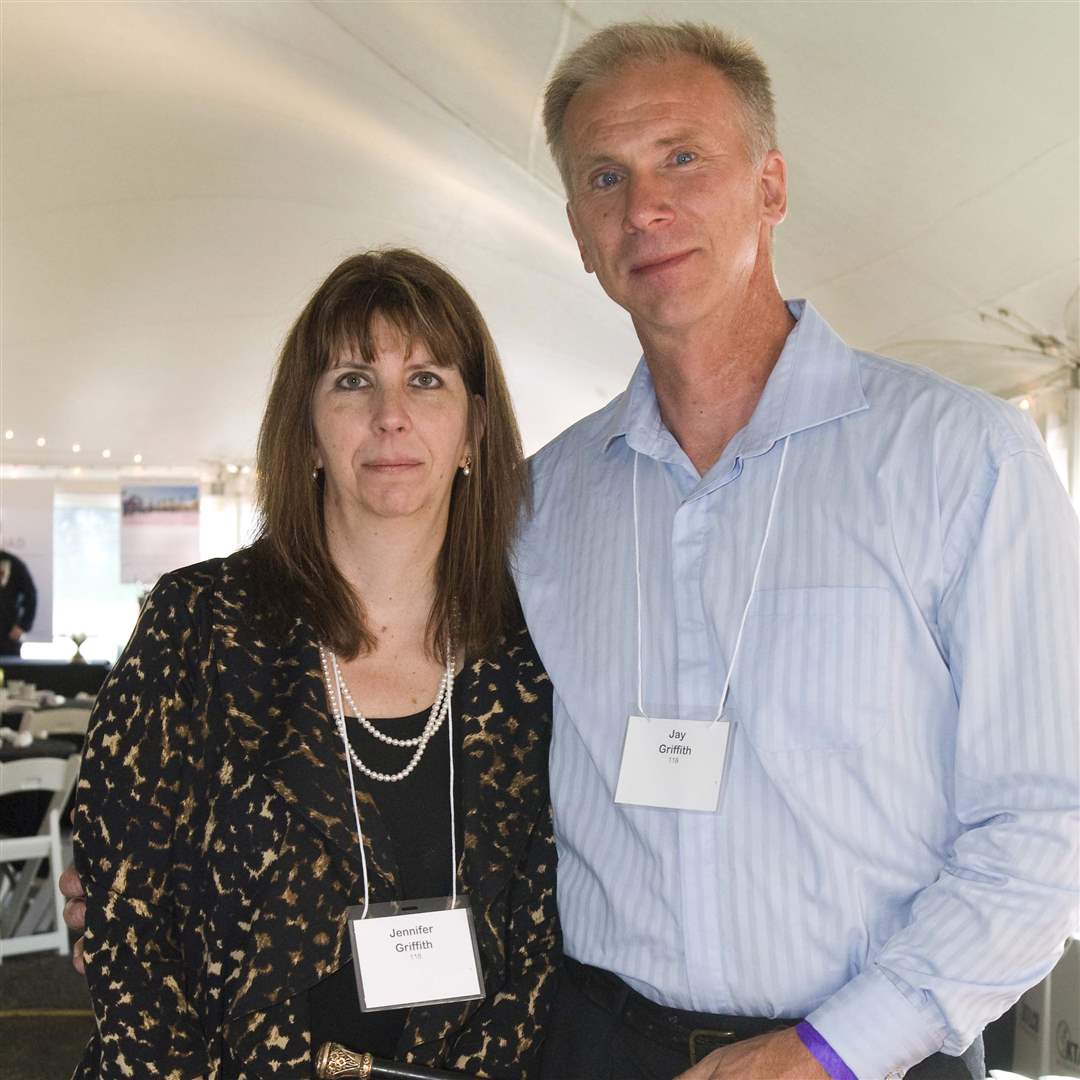 mvcds72-jpg-Event-Chairs-Jay-and-Jennifer-Griffith