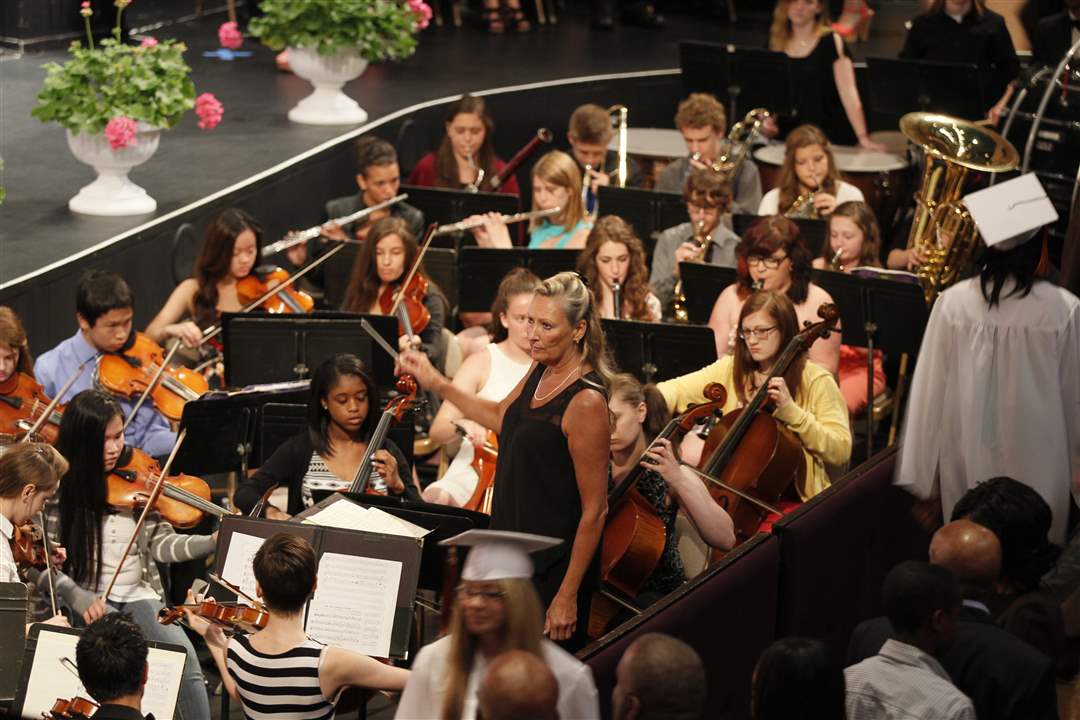 Pomp-and-Circumstance-6-8