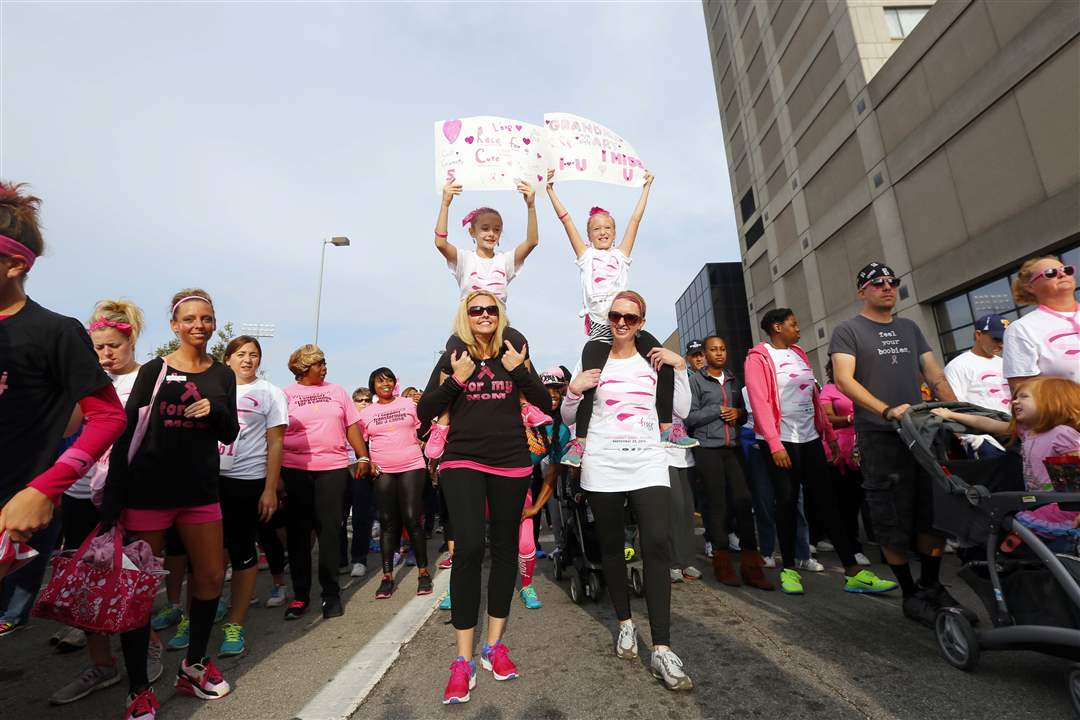 CTY-raceforthecure29p-Laney-Newman