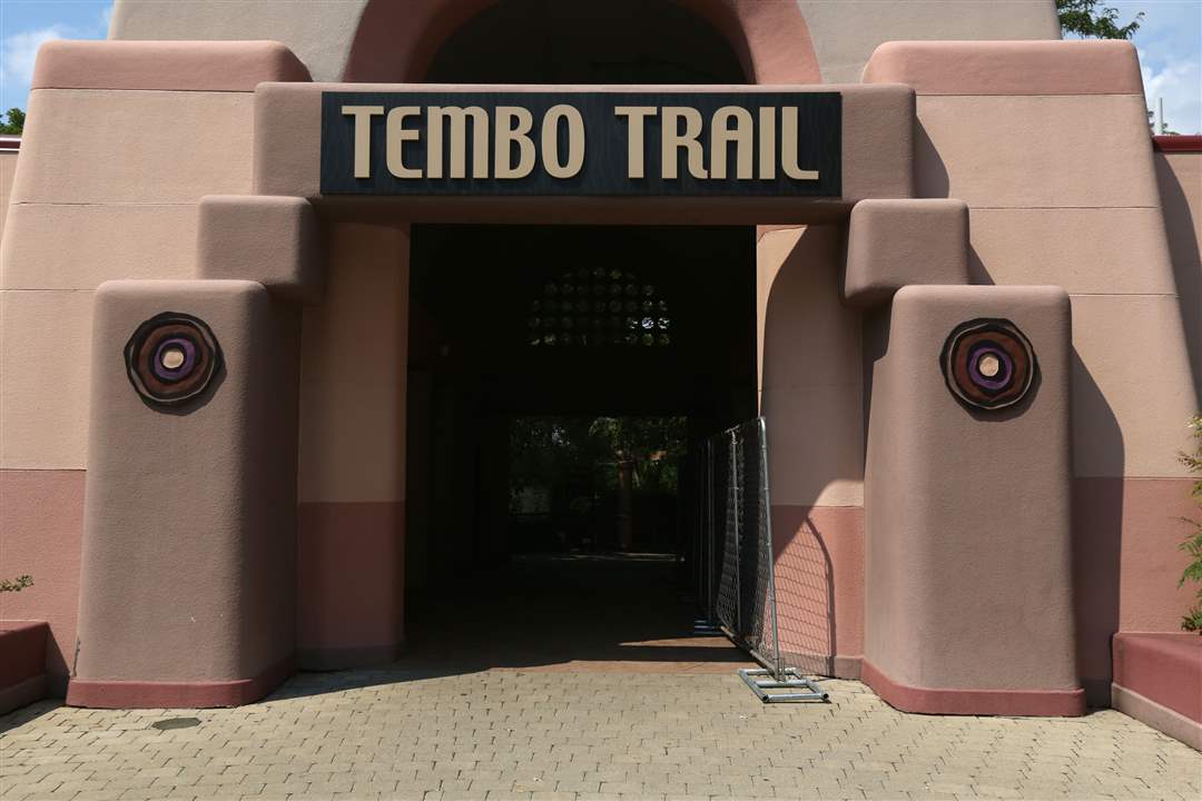 DEVILS06pThe-tunnel-entrance-of-the-Tembo-Trail