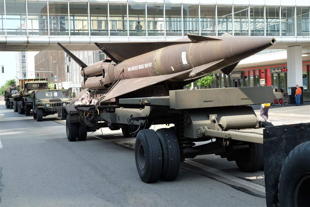 CTY-parade29Missile