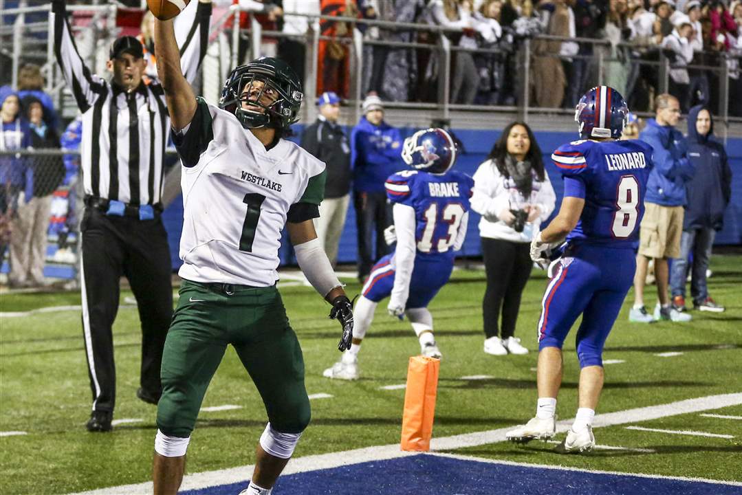 spt-diifootball05p-2