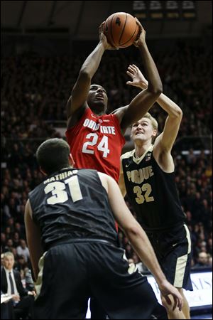 Andre Wesson chipped in a career-high 13 points to help the Buckeyes beat Purdue.