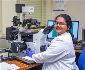 Sandun Kalpana is studying for her PhD at the University of Toledo College of Medicine and Life Sciences Biomedical Science Program.
