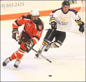 Bowling Green State University's Stephen Baylis, pictured in a game earlier this season, had 2 assists Sunday, but the Falcons were eliminated in the WCHA semifinals with an overtime loss to Northern Michigan.