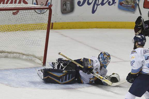 IN PICTURES: Walleye lose at home - The Blade